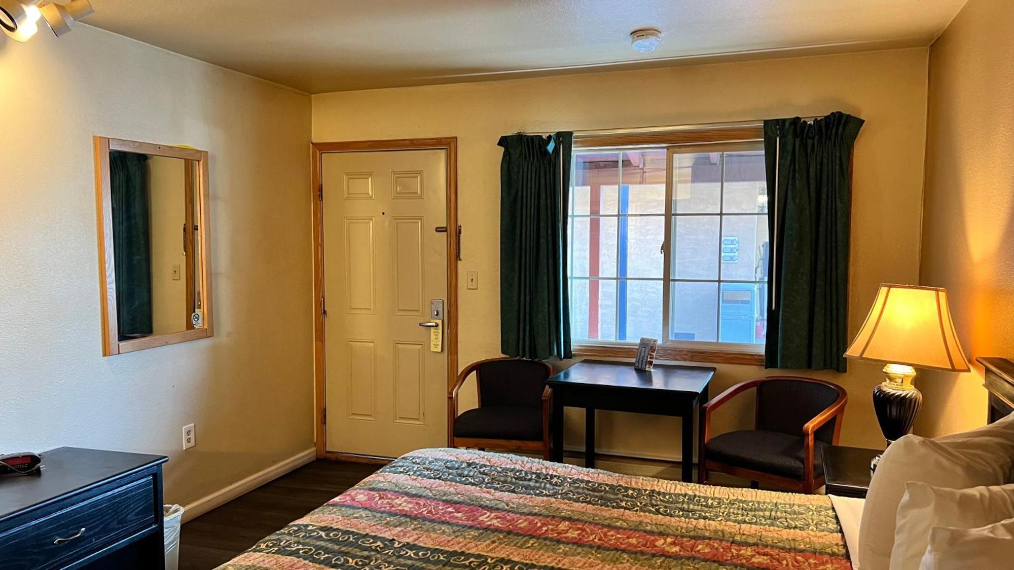 Black Canyon Motel