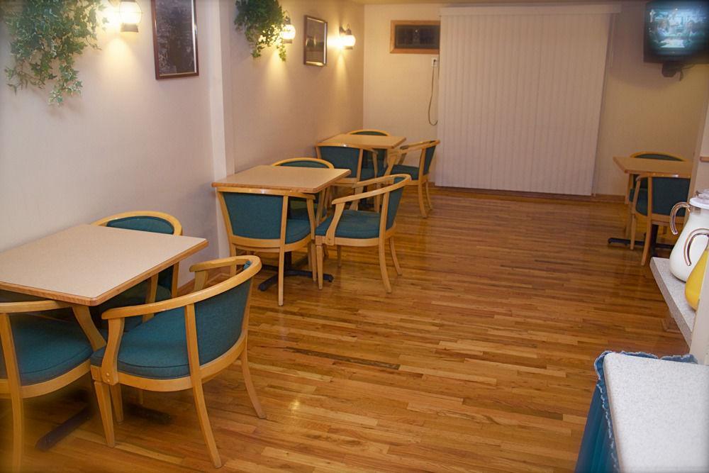 Black Canyon Motel 2*